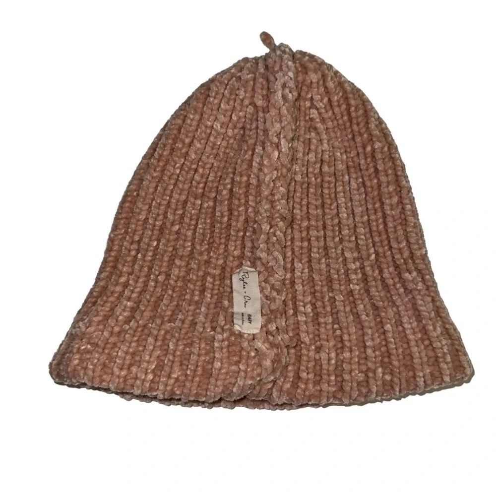 Rylee Crew Chenille Knit Hat